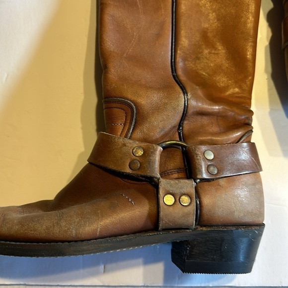 Camel brown heeled leather cowboy western boots with new soles had pull tabs - Picture 13 of 15